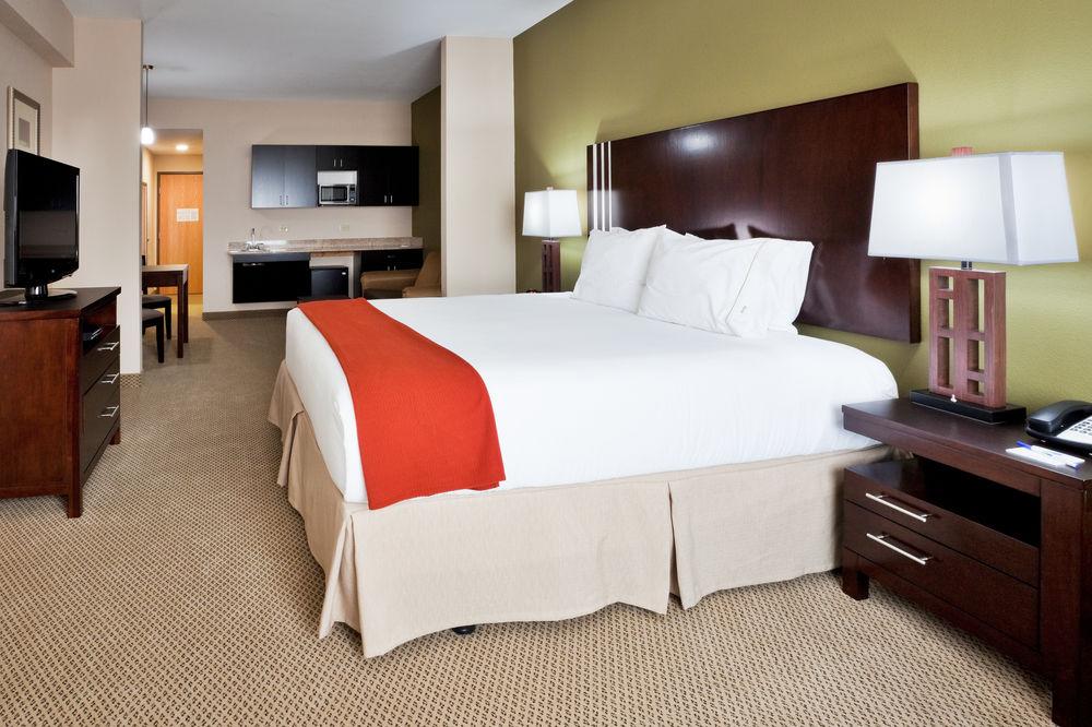 Holiday Inn Express Lake Wales North-Winter Haven By Ihg Waverly Экстерьер фото