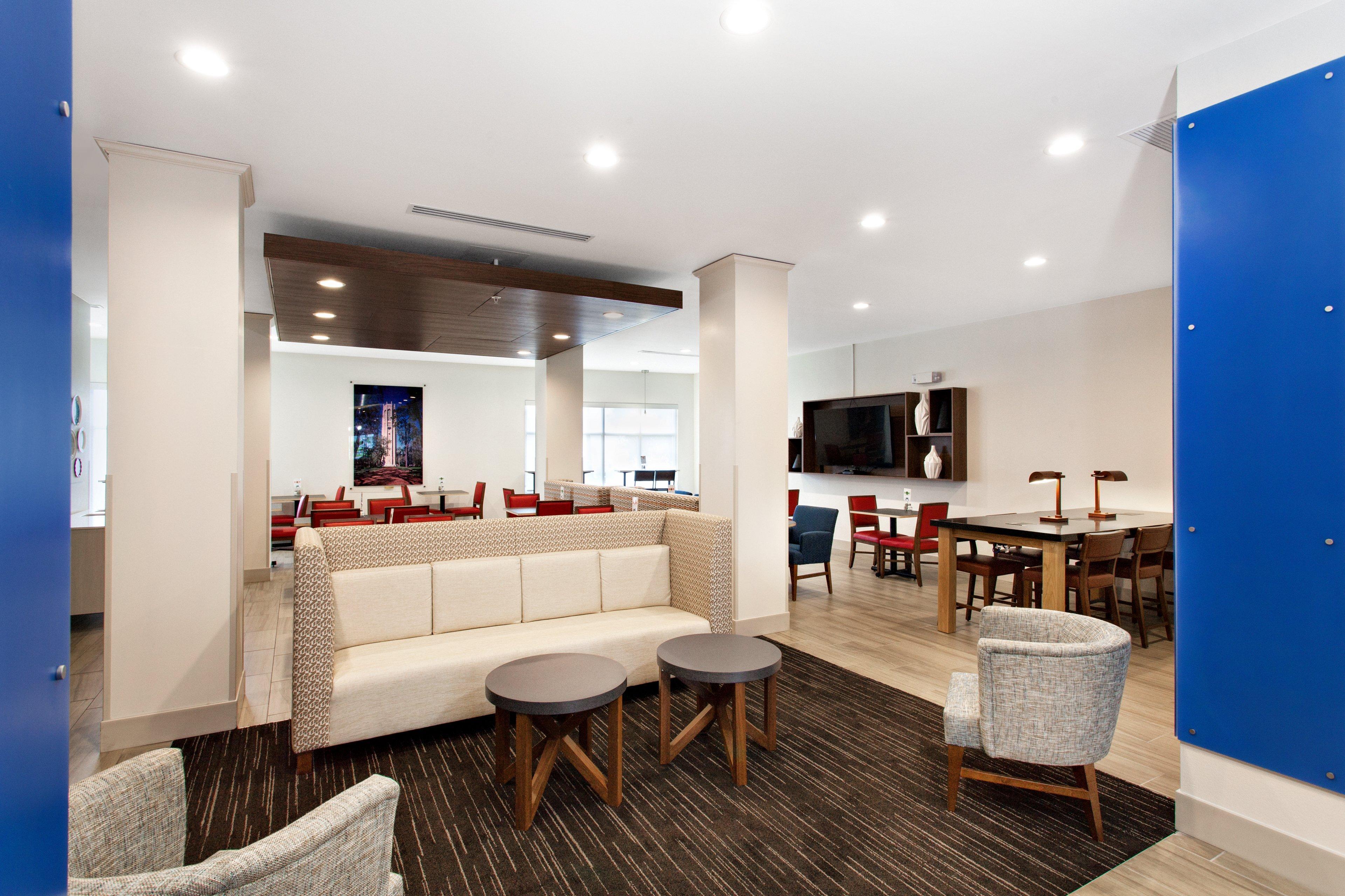 Holiday Inn Express Lake Wales North-Winter Haven By Ihg Waverly Экстерьер фото