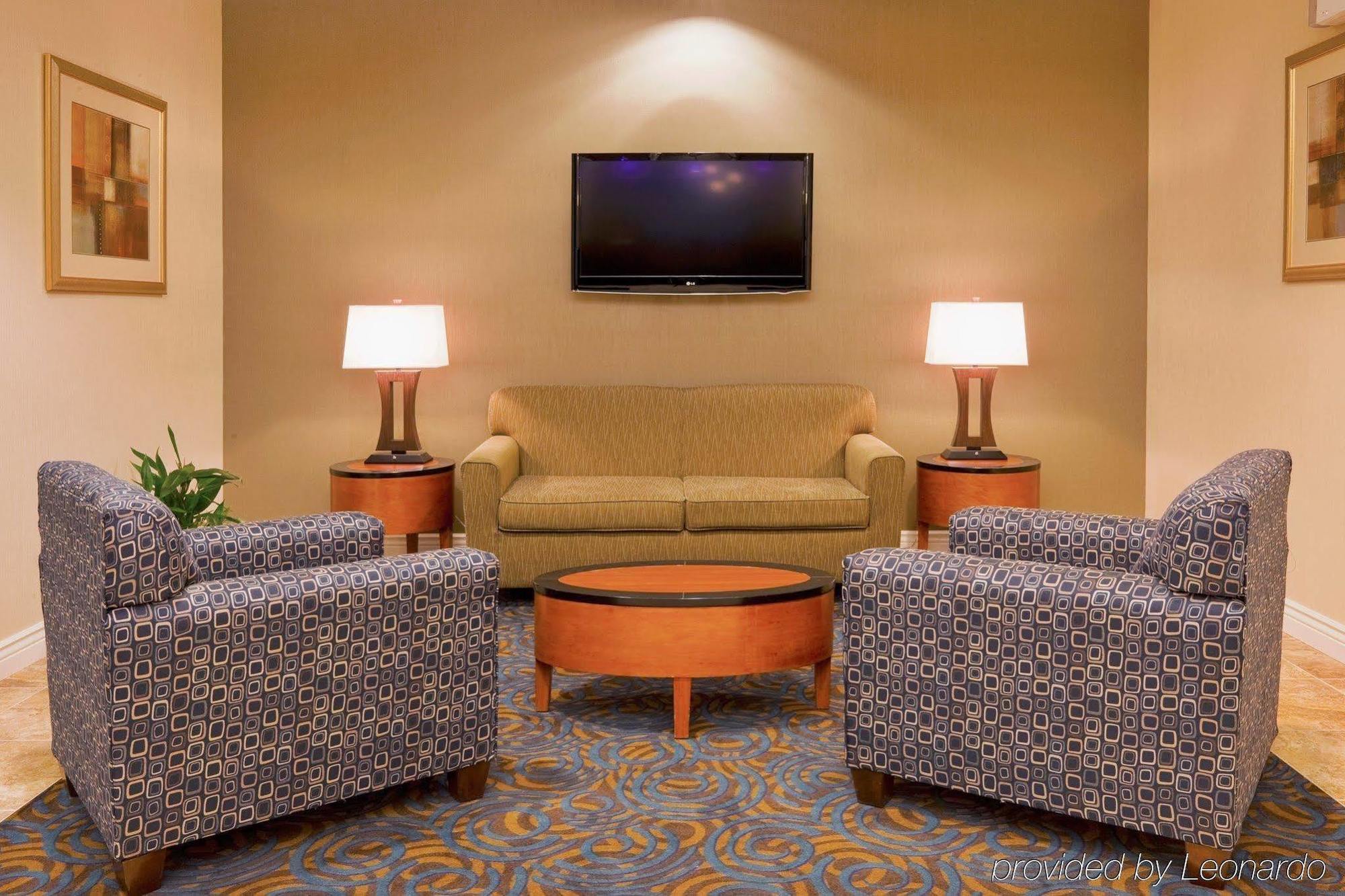 Holiday Inn Express Lake Wales North-Winter Haven By Ihg Waverly Экстерьер фото